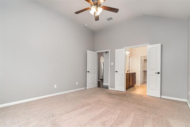 Building Photo - 928 Albany Dr