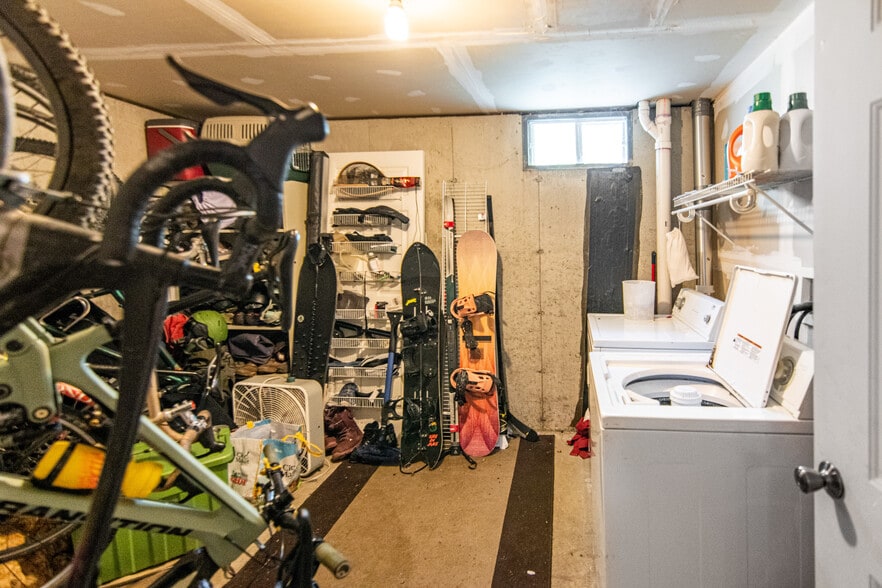 Private laundry and storage, approximately 9 feet by 7 feet - 44 North Ave
