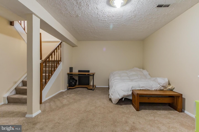 Building Photo - 9239 Redbridge Ct