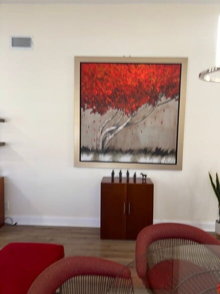 Building Photo - 8107 Summerbreeze Ln