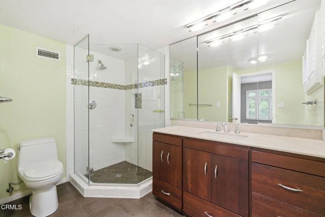 Building Photo - 313 S Orange Grove Blvd