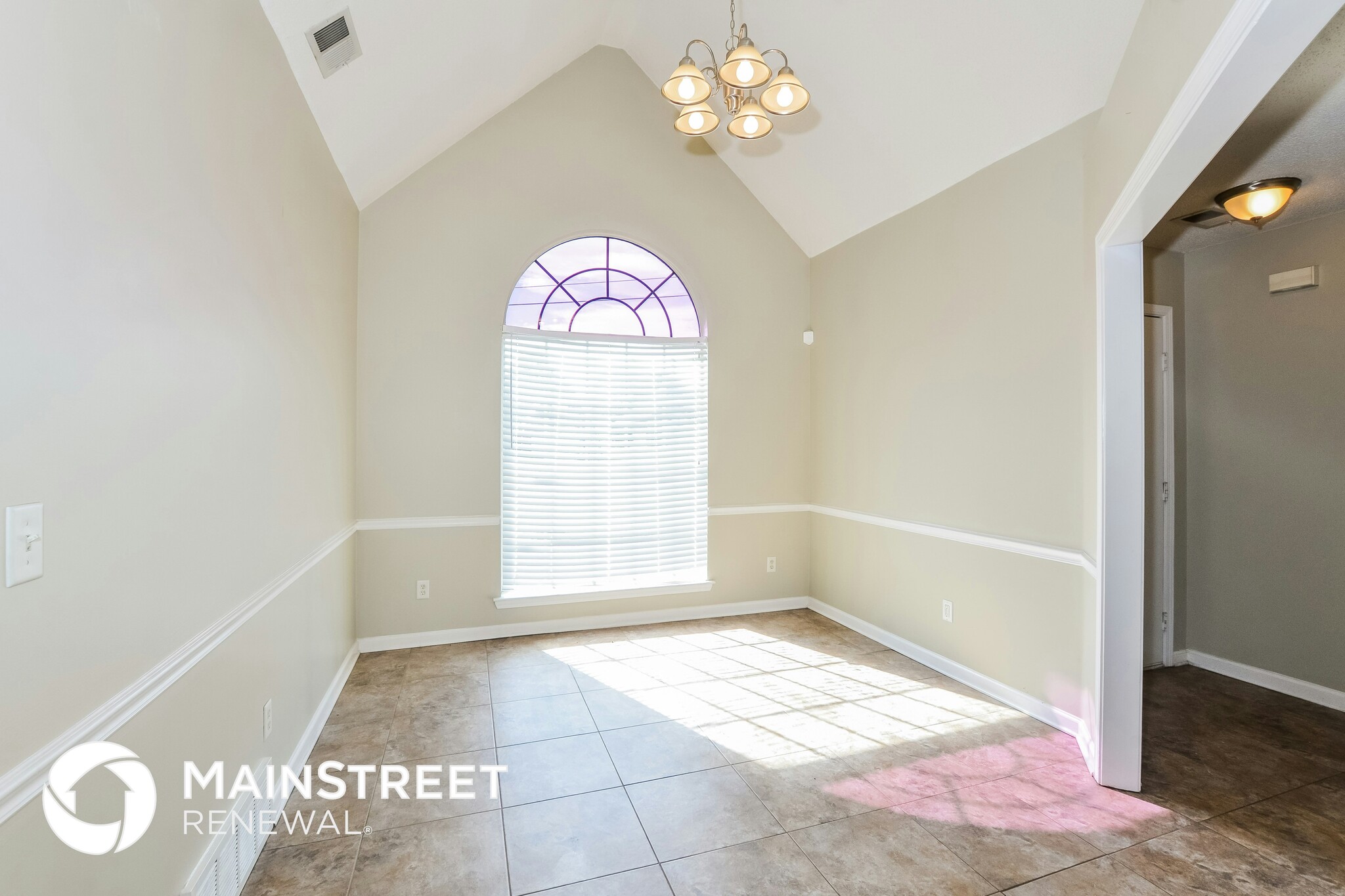 Building Photo - 6198 Braybourne Main