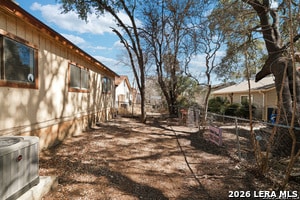 Building Photo - 7318 Corian Park Dr