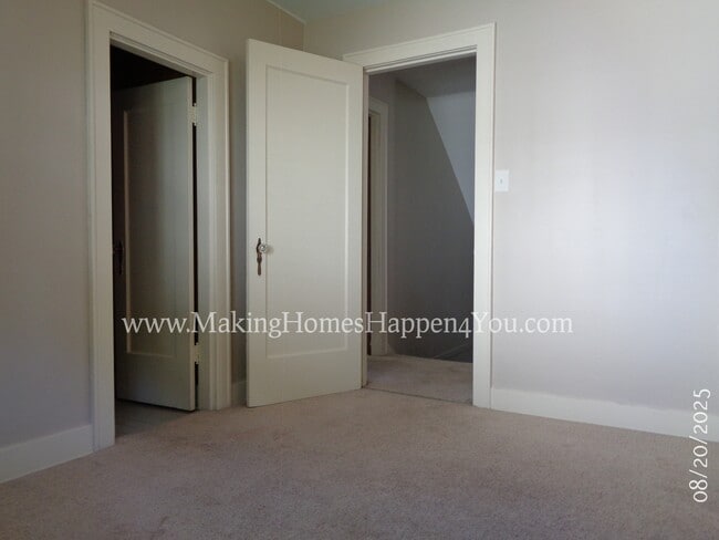 Building Photo - 2160 Trade St SE