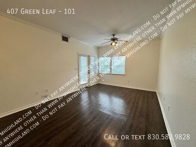 Building Photo - 407 Green Leaf
