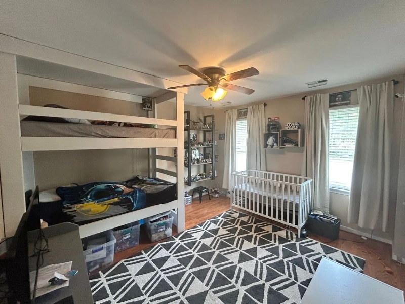 Building Photo - 10821 Sunset Hills Dr