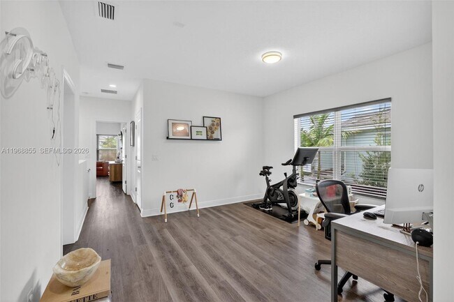 Building Photo - 543 Parsons Wy