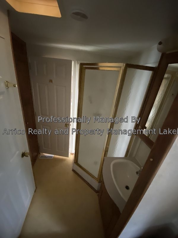 Building Photo - RV in Happy Hollow