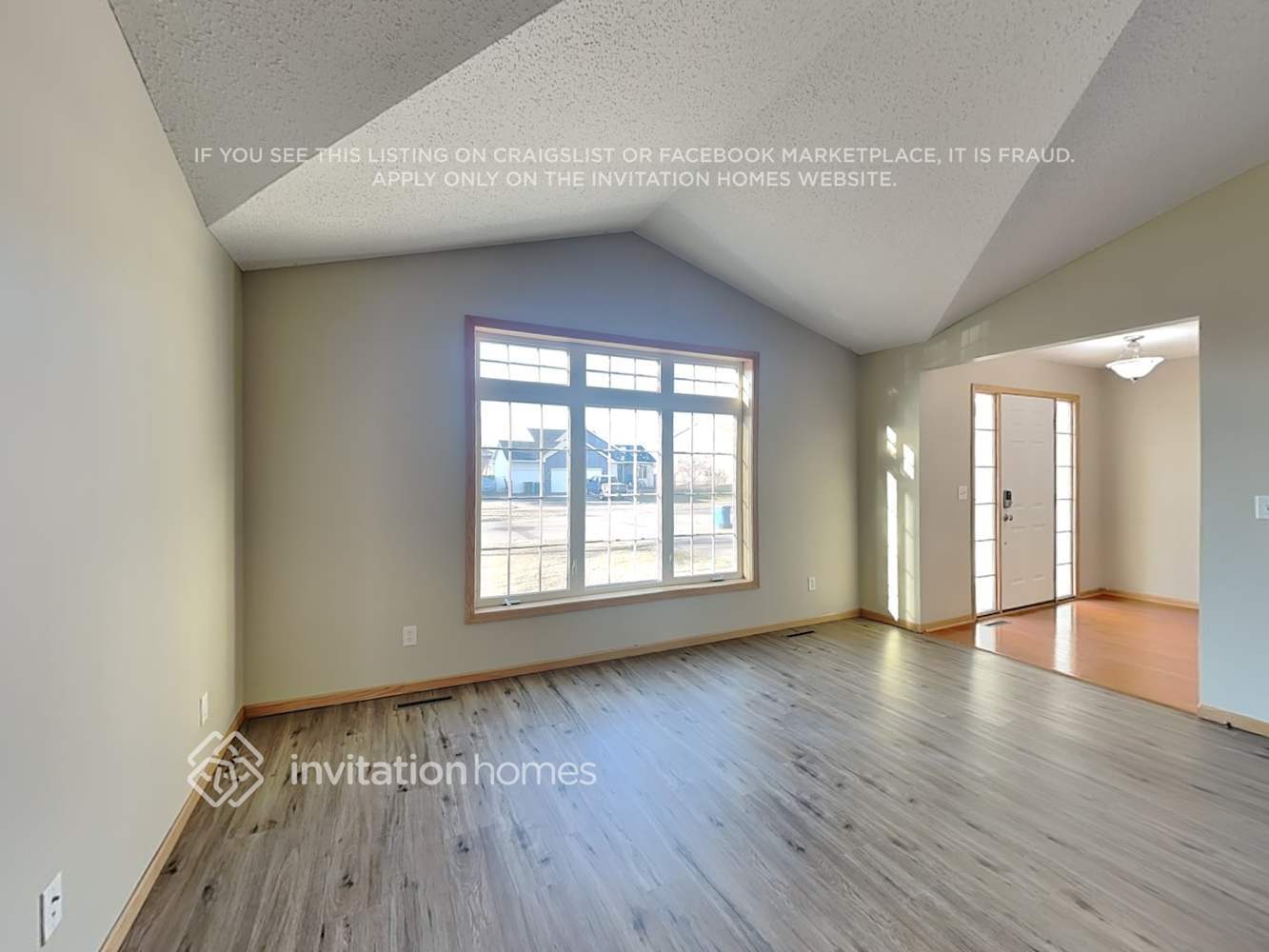 Building Photo - 10598 49th St NE