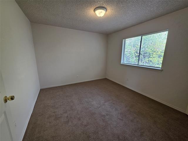 Building Photo - 4755 Hollow Tree Dr