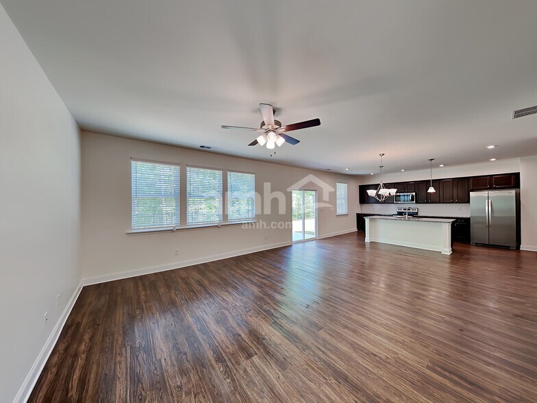 Building Photo - 416 Tributary Ln