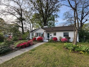 Building Photo - 1401 Montford Dr