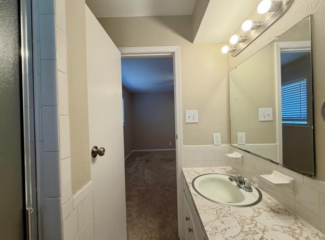 Building Photo - 1919 Yarborough Dr