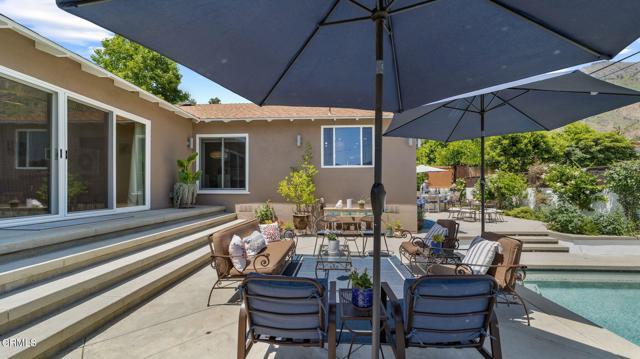 Building Photo - 2030 N Altadena Dr