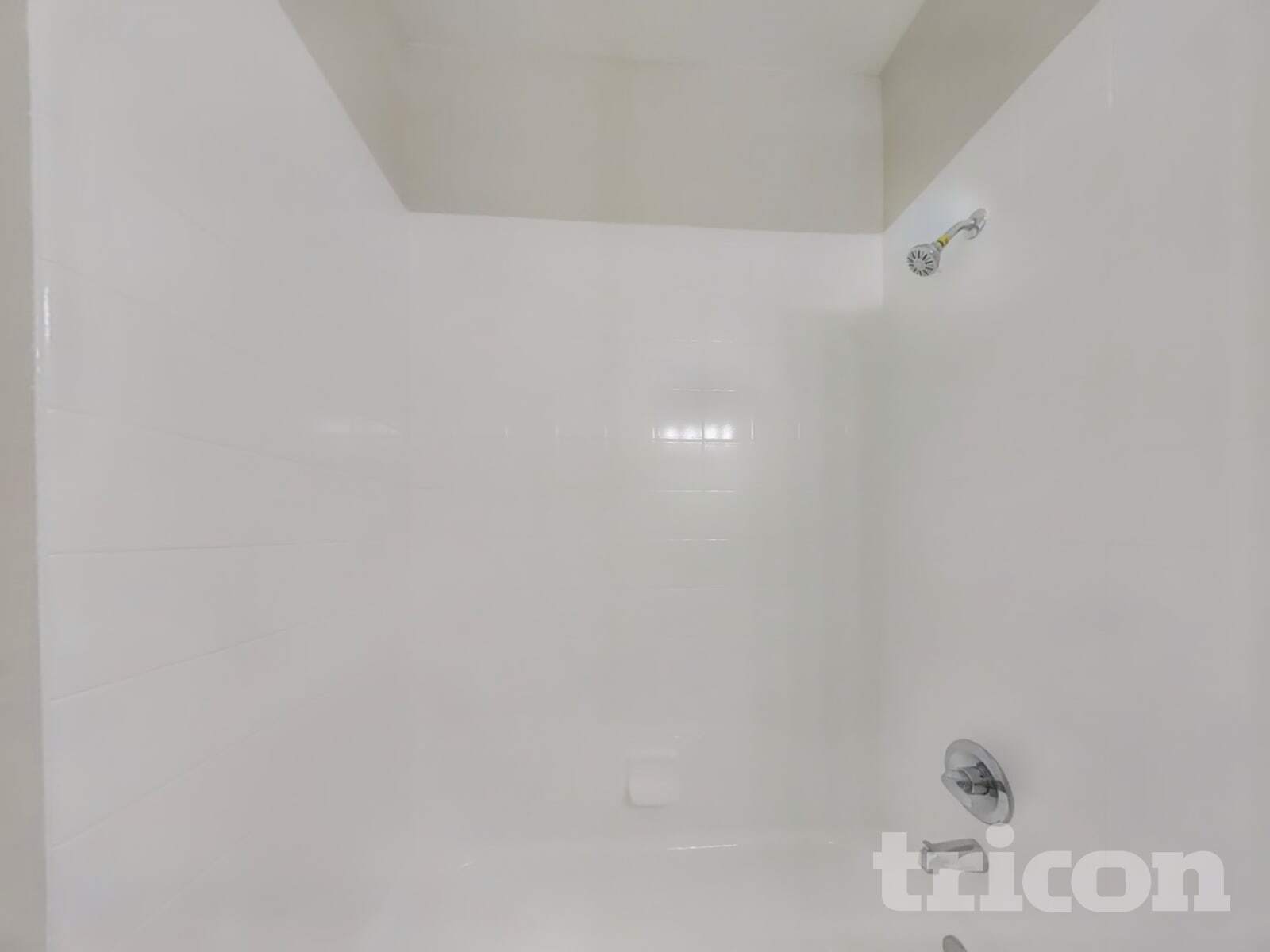 Building Photo - 21451 Sullivan Forest Dr