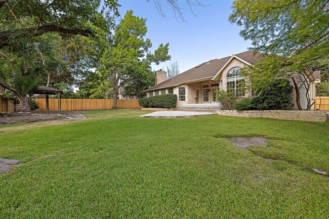 Building Photo - 2505 Merion Cove