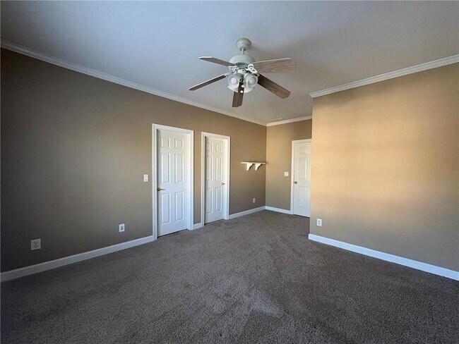 Building Photo - 5930 Abbotts Run Tr