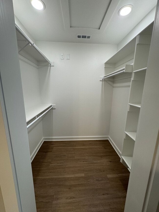 Building Photo - New Beginnings Start At AMRR: Spacious 2 Bedroom In Centerton, AR!