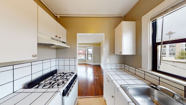 Floorplan - Corona Apartments