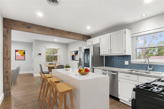 Building Photo - 10005 Newcombe Dr