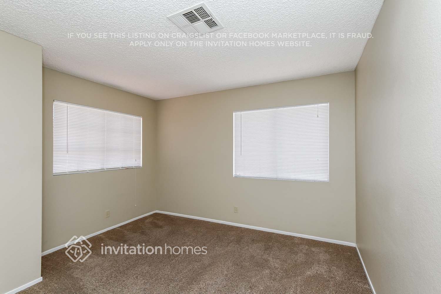 Building Photo - 330 Templeton Dr