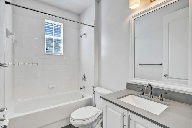 Building Photo - 808 SW 147th Ave