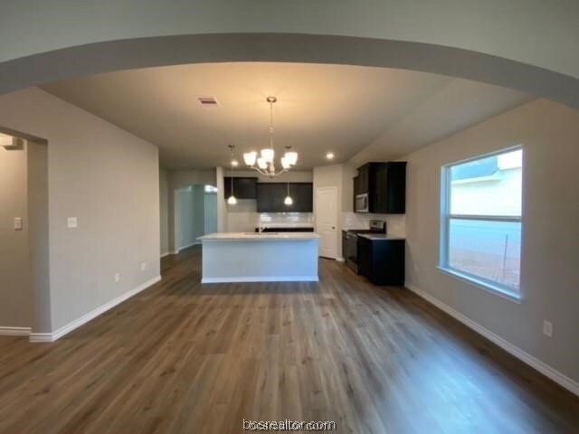 Building Photo - 6300 Darlington Avenue