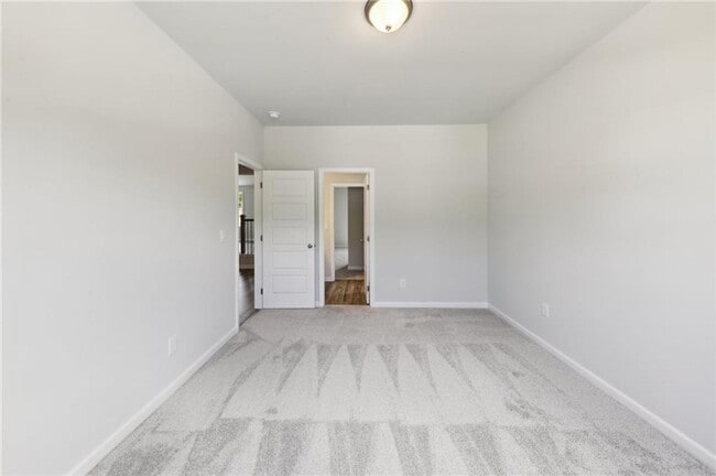 Building Photo - Welcome to Overlook at Marina Bay: Luxury and Comfort Combined