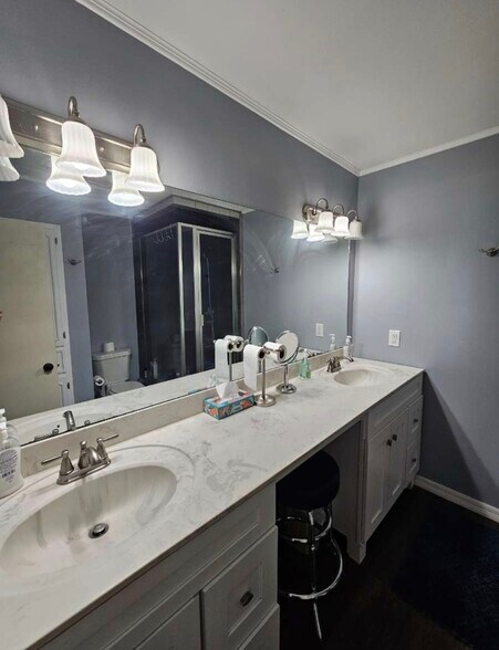 Building Photo - 11524 Padgett Switch Rd