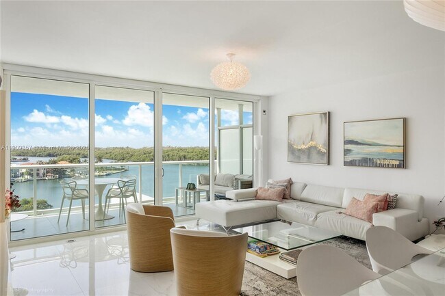 Building Photo - 400 Sunny Isles Blvd