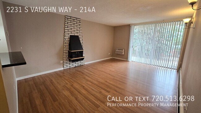 Building Photo - 2231 S Vaughn Way