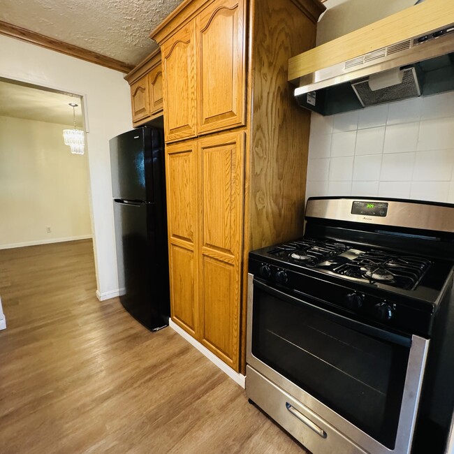 Building Photo - 306 Landry Dr