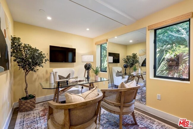 Building Photo - 2841 Montcalm Ave