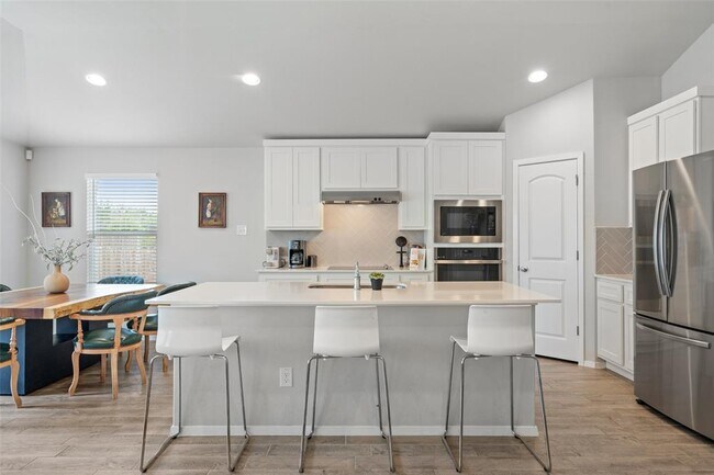 Building Photo - 4302 Liberty Ln