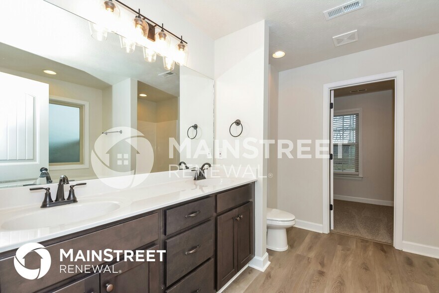 Building Photo - 3230 Volta Rd