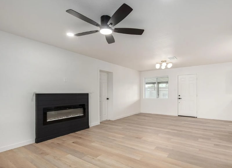 Building Photo - 3939 W Harmont Dr