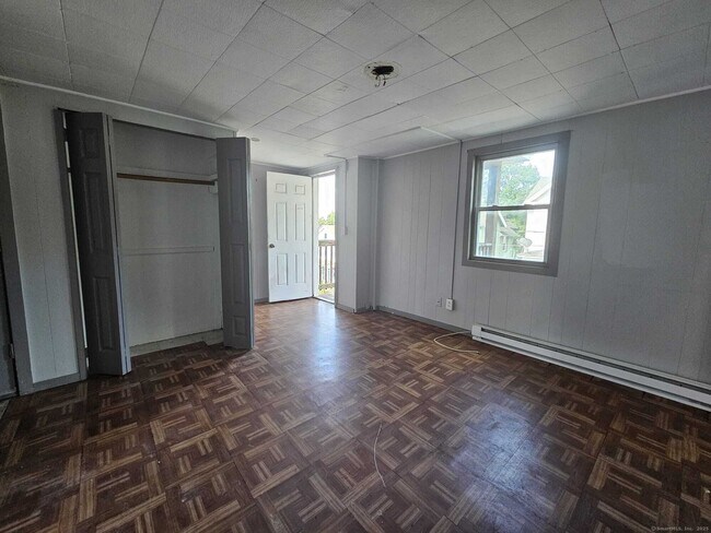 Building Photo - 28 2nd Ave