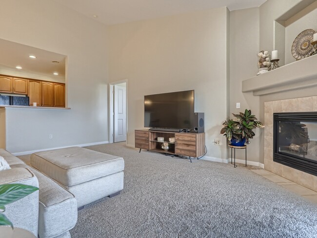 Building Photo - 9538 W San Juan Cir