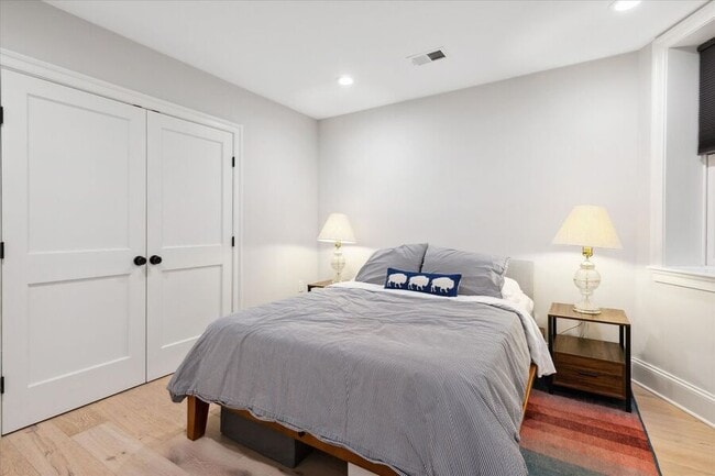 Building Photo - 2150 Florida Ave NW