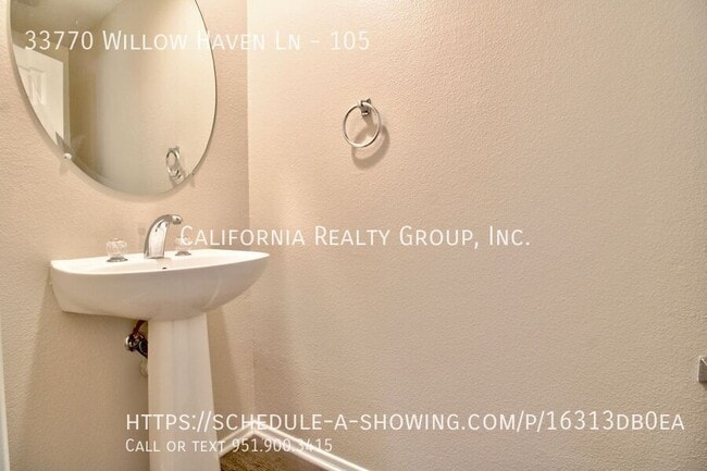 Building Photo - 33770 Willow Haven Ln