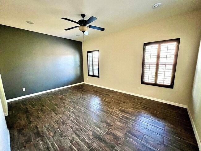 Building Photo - 14529 Smokey Point Dr