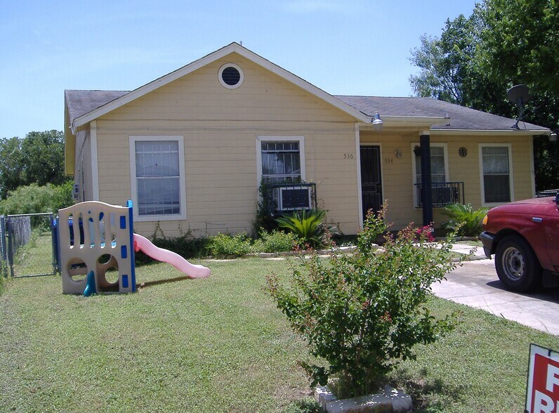 Building Photo - 536 J St