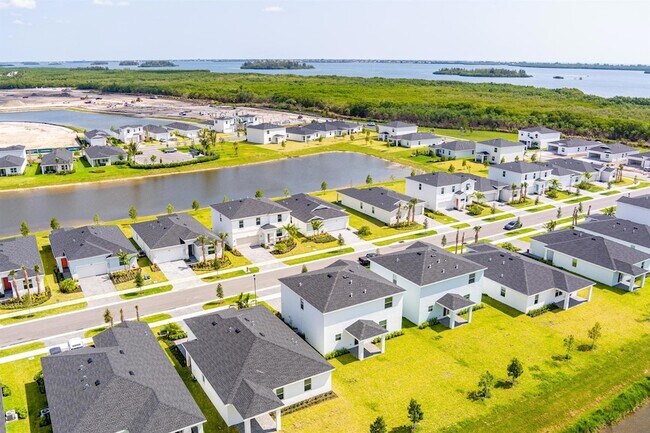 Building Photo - 3544 Angler Dr