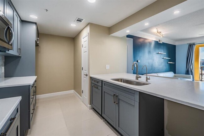 Building Photo - 345 Bayshore Blvd