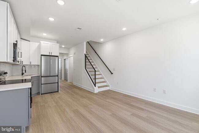 Building Photo - 2123 N 9th St