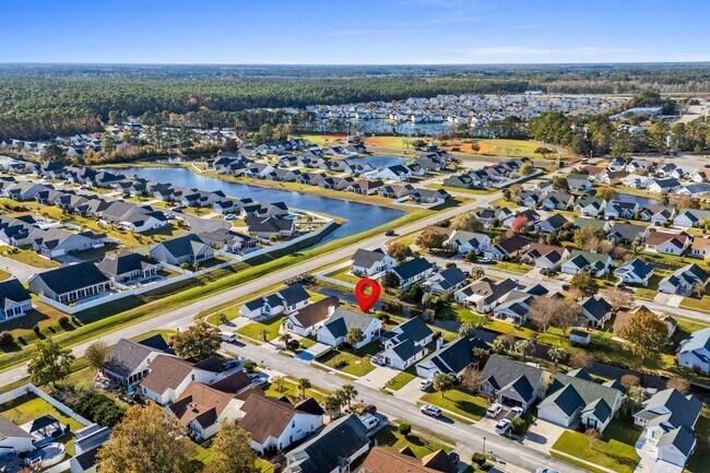 Building Photo - Gorgeous Totally Remodeled 3/3 w/ 2 Car Garage in Surfside-Small Dog Permitted