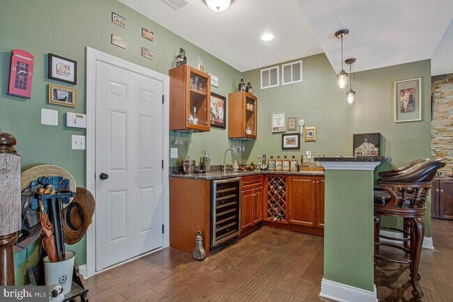 Building Photo - 4512 Grazing Way