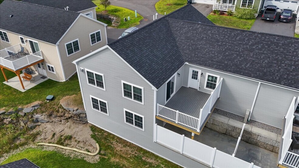 Building Photo - 14 Payton Ln