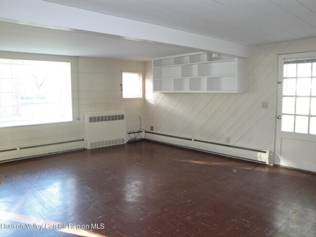 Building Photo - 549 NY-23B