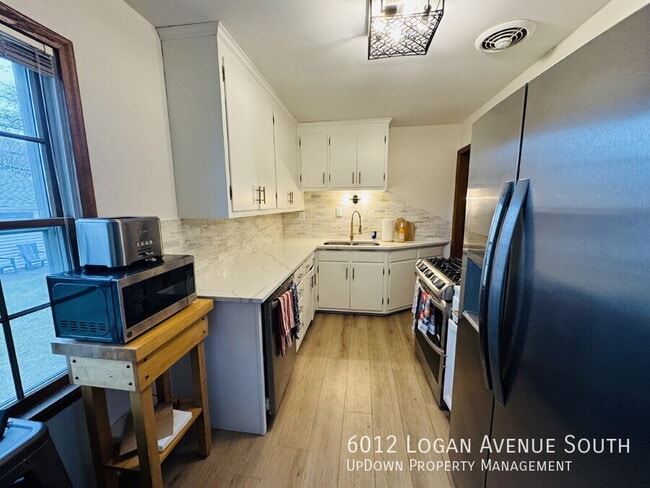 Building Photo - 6012 Logan Ave S